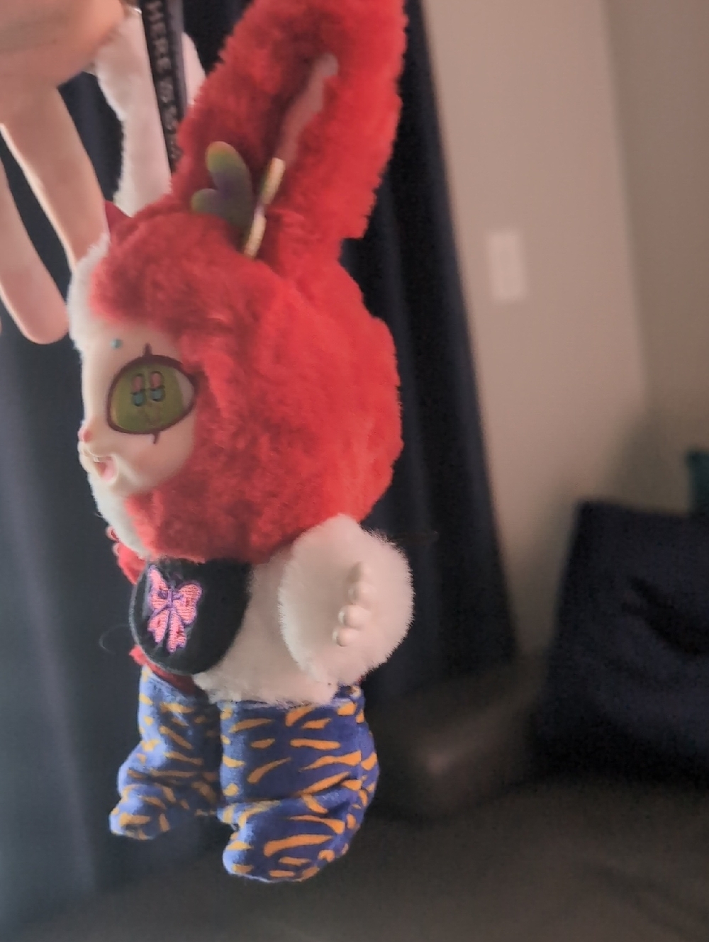 🩷New 'Yeaohua'' Rabbit Designer Plush Pendant - Picture 4 of 6